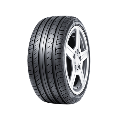 Sunfull SF-888 225/45R18 kesärengas asymmetrisellä kuviolla drifting- ja ratakäyttöön.
